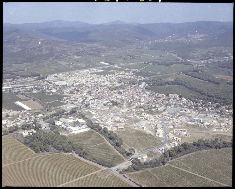 FRAD083_22FI_LONDE-LES-MAURES_0041