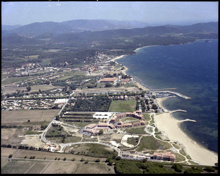 FRAD083_22FI_LONDE-LES-MAURES_0055