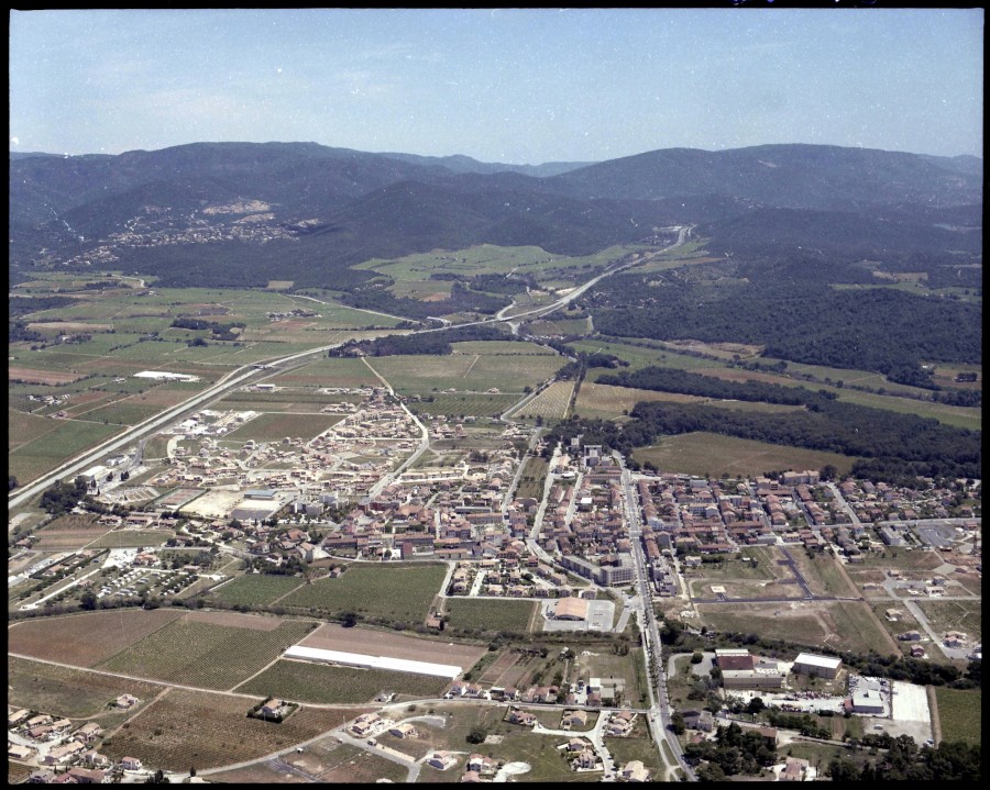 FRAD083_22FI_LONDE-LES-MAURES_0070