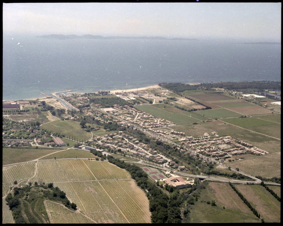 FRAD083_22FI_LONDE-LES-MAURES_0075