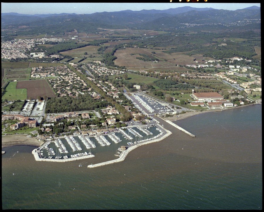 FRAD083_22FI_LONDE-LES-MAURES_0088