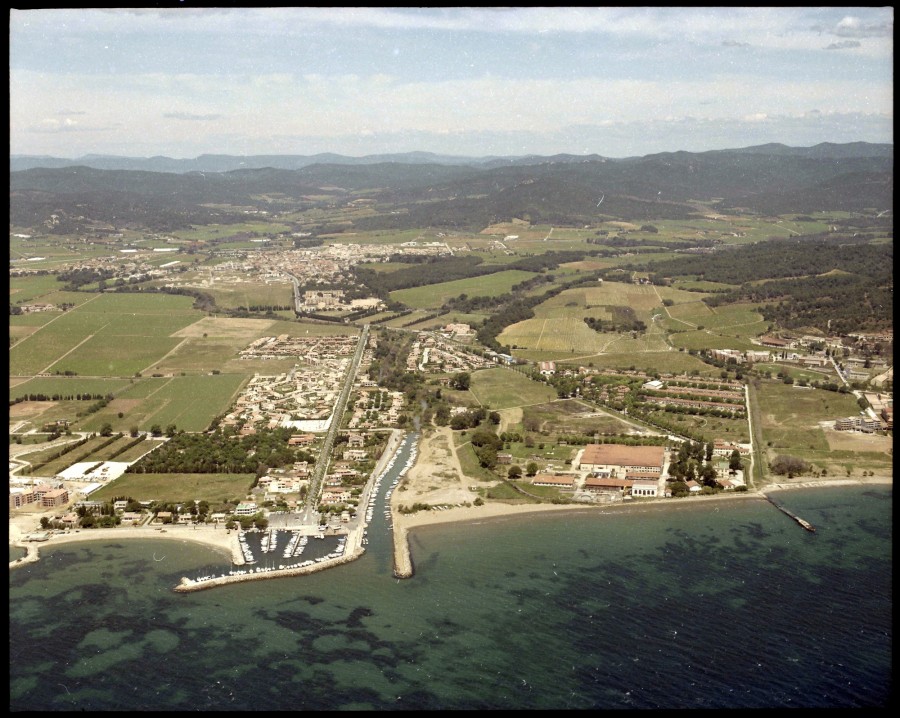 FRAD083_22FI_LONDE-LES-MAURES_0102