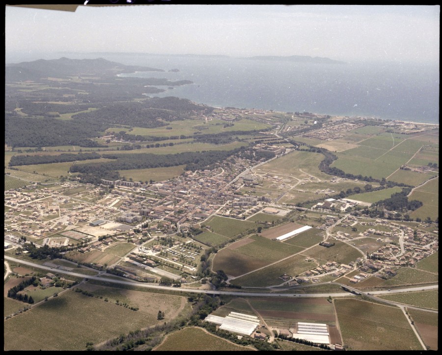 FRAD083_22FI_LONDE-LES-MAURES_0103