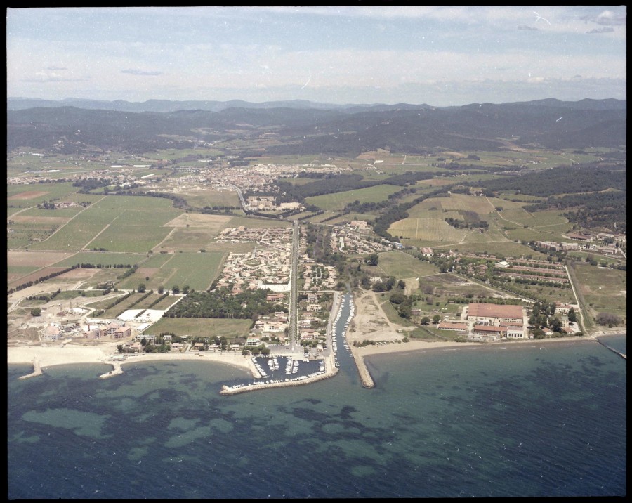 FRAD083_22FI_LONDE-LES-MAURES_0104