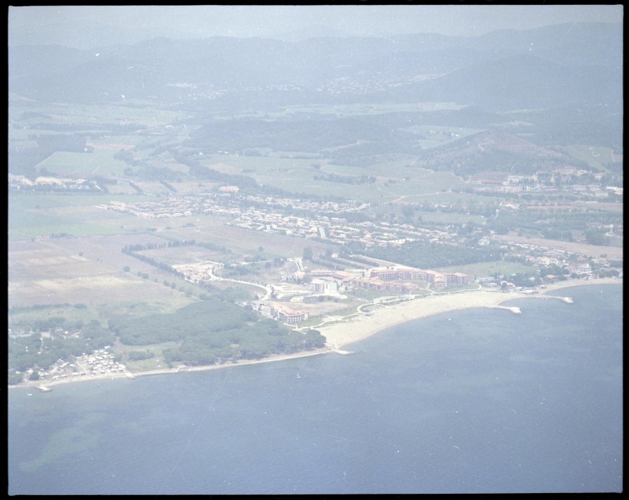 FRAD083_22FI_LONDE-LES-MAURES_0110