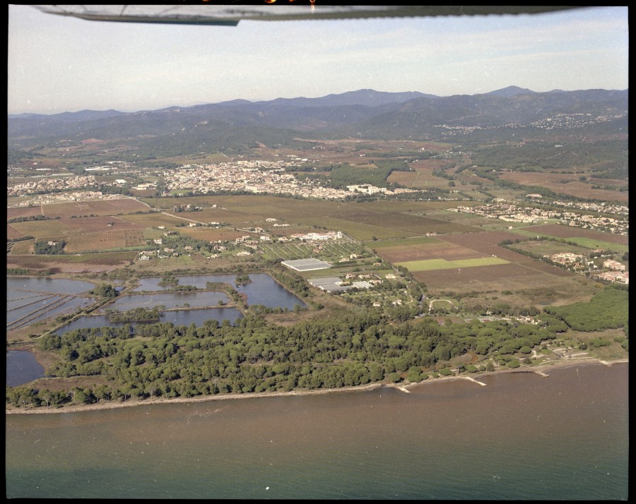 FRAD083_22FI_LONDE-LES-MAURES_0136