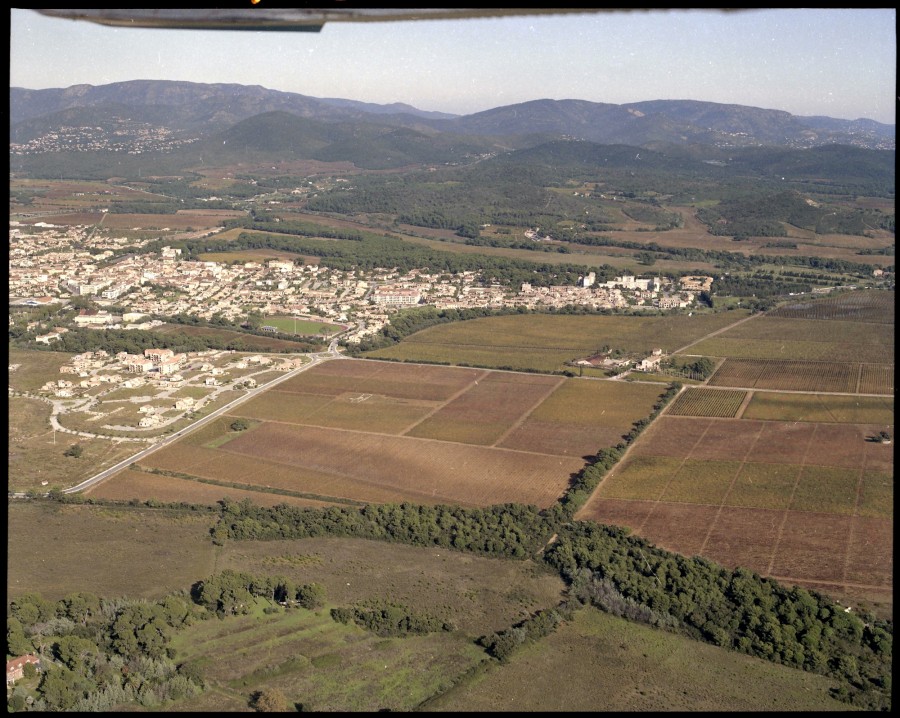 FRAD083_22FI_LONDE-LES-MAURES_0138