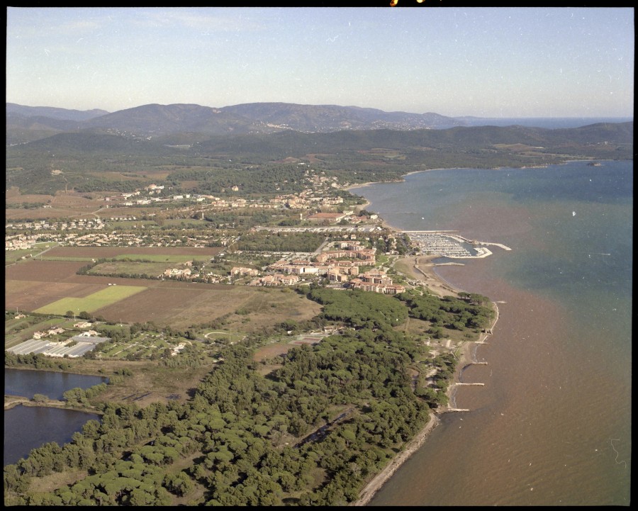 FRAD083_22FI_LONDE-LES-MAURES_0139