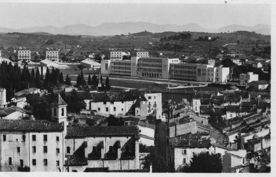 FRAD083_2 FI DRAGUIGNAN 297 001