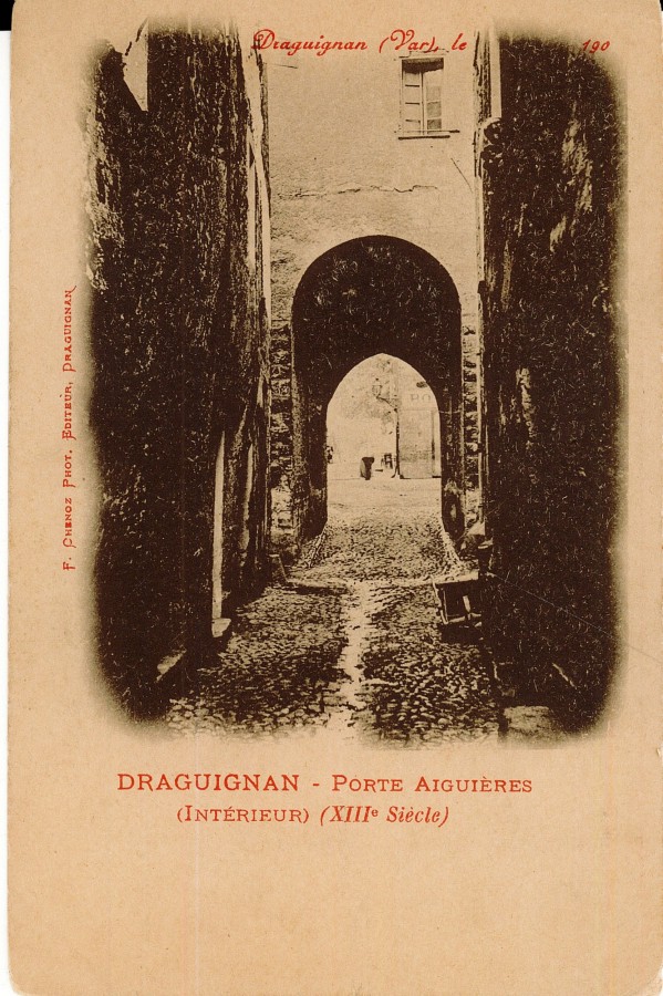 FR_AD83_2FI_DRAGUIGNAN_352