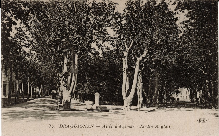 FR_AD83_2FI_DRAGUIGNAN_388