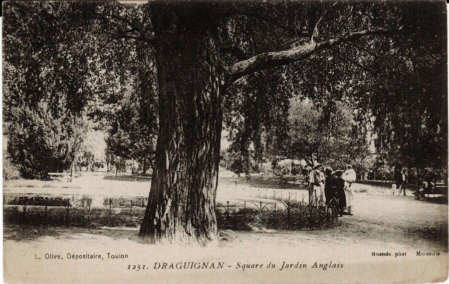 FR_AD83_2FI_DRAGUIGNAN_392