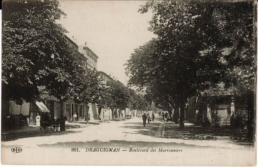 FR_AD83_2FI_DRAGUIGNAN_399