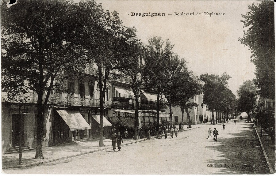 FR_AD83_2FI_DRAGUIGNAN_416