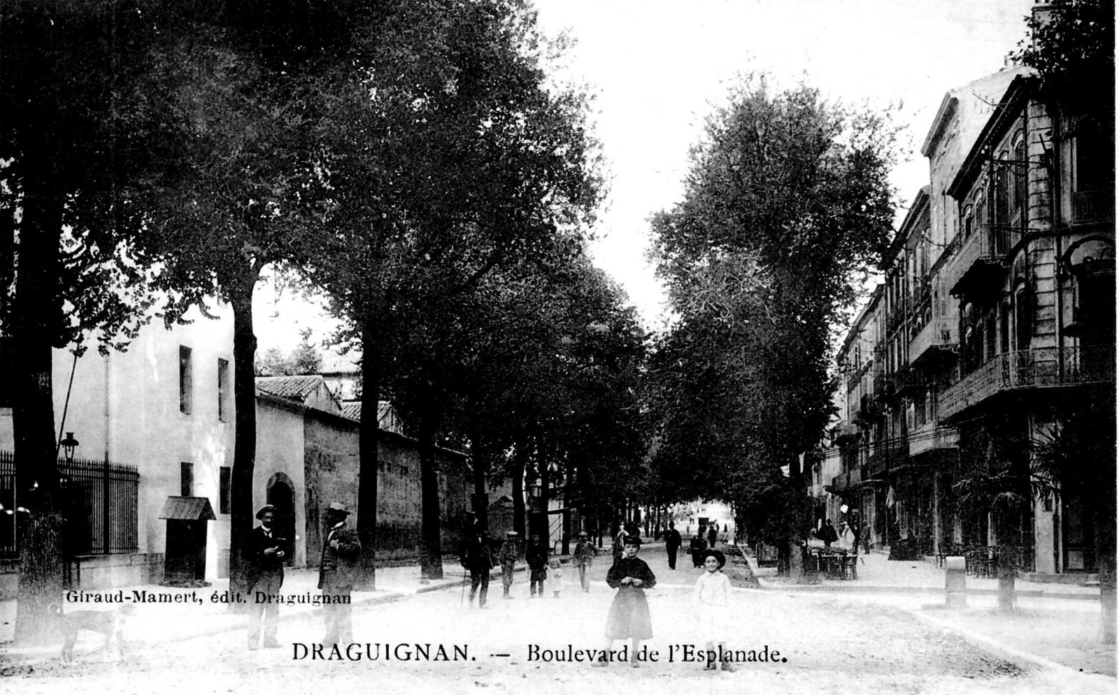 FR_AD83_2FIDRAGUIGNAN92.JPG