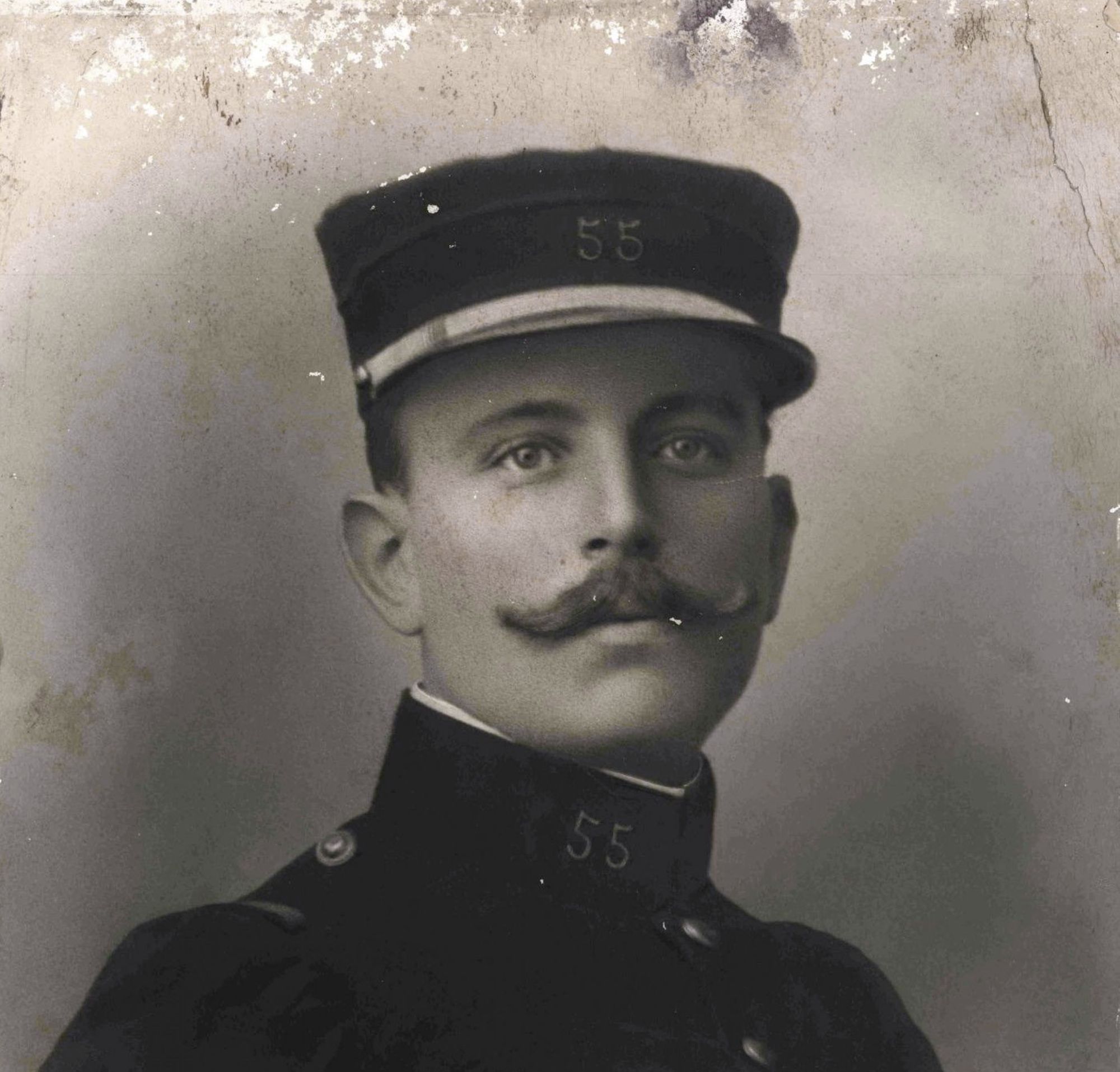 Recherche nominative dans le fonds des registres matricules