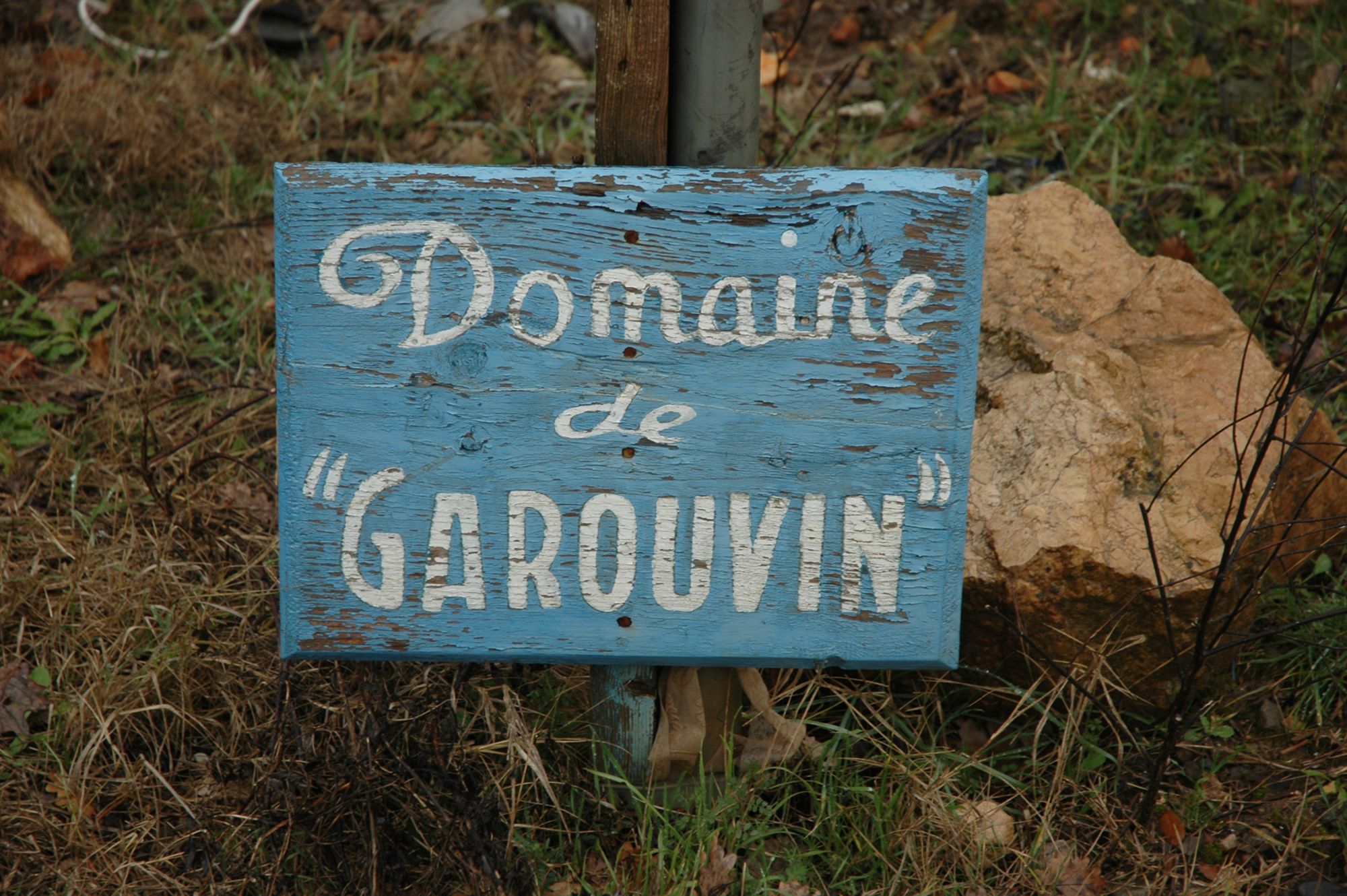 Noël Blache a été propriétaire d'un domaine vinicole : le domaine de Garouvin à Besse sur Issole.