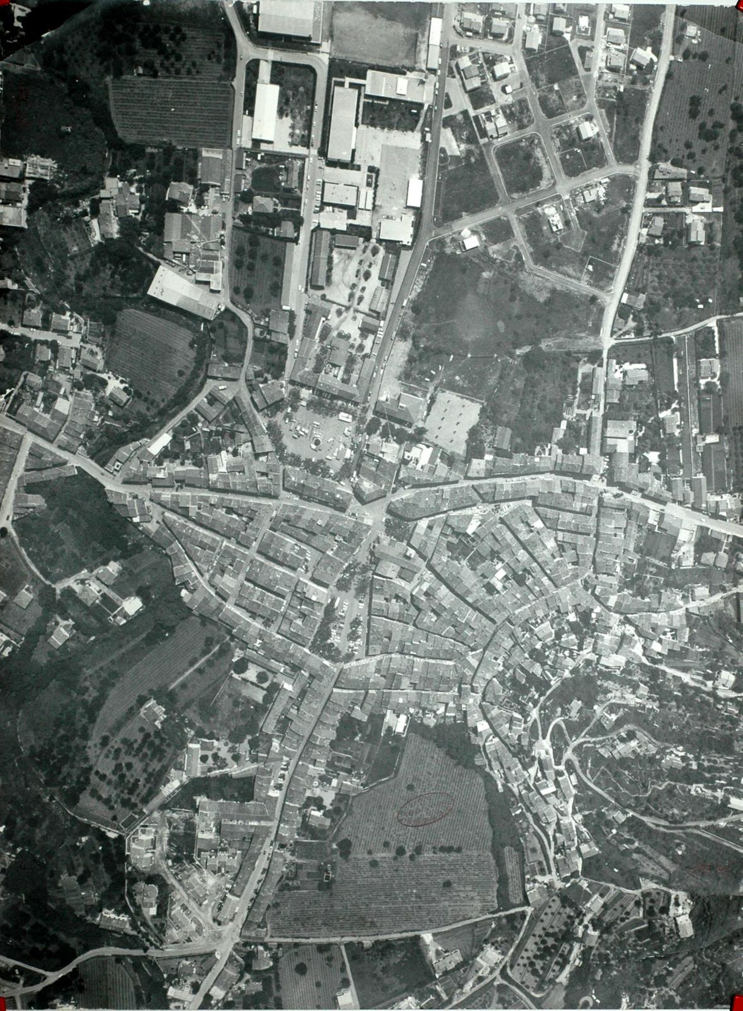 Cuers, vue générale du village