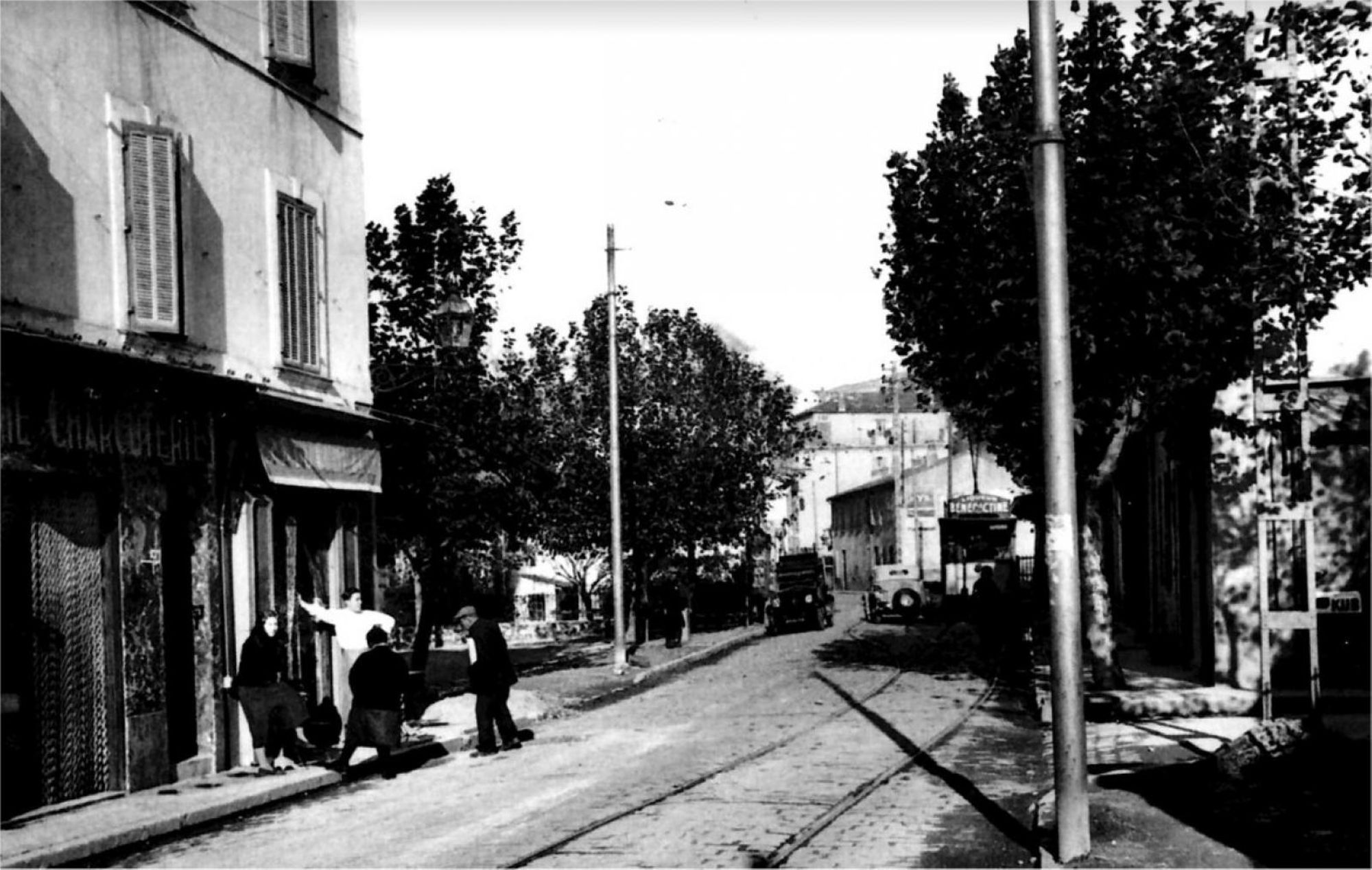 Le faubour Saint Roch, Chemin des moulins