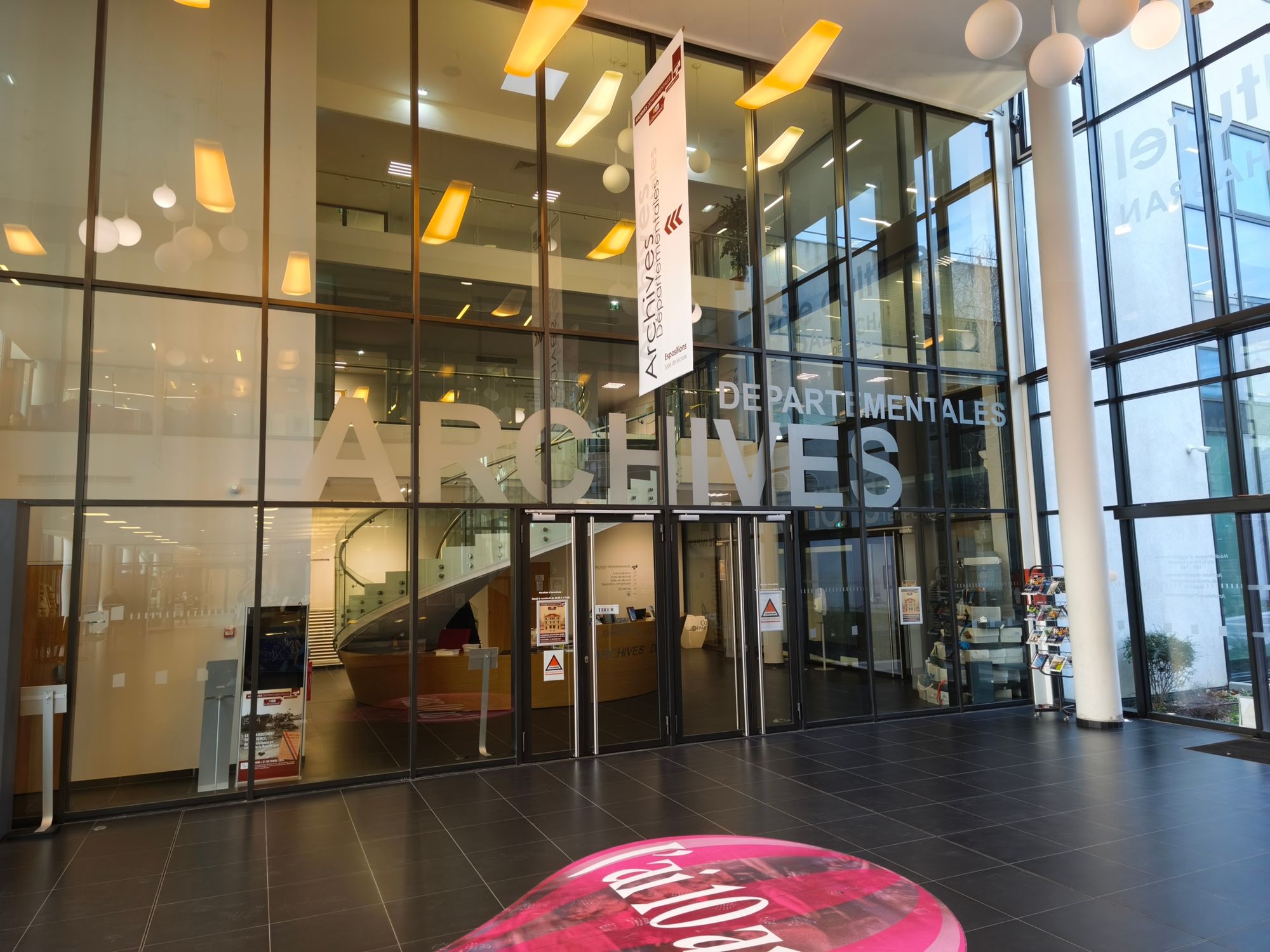 Le nouveau site des Archives est en ligne