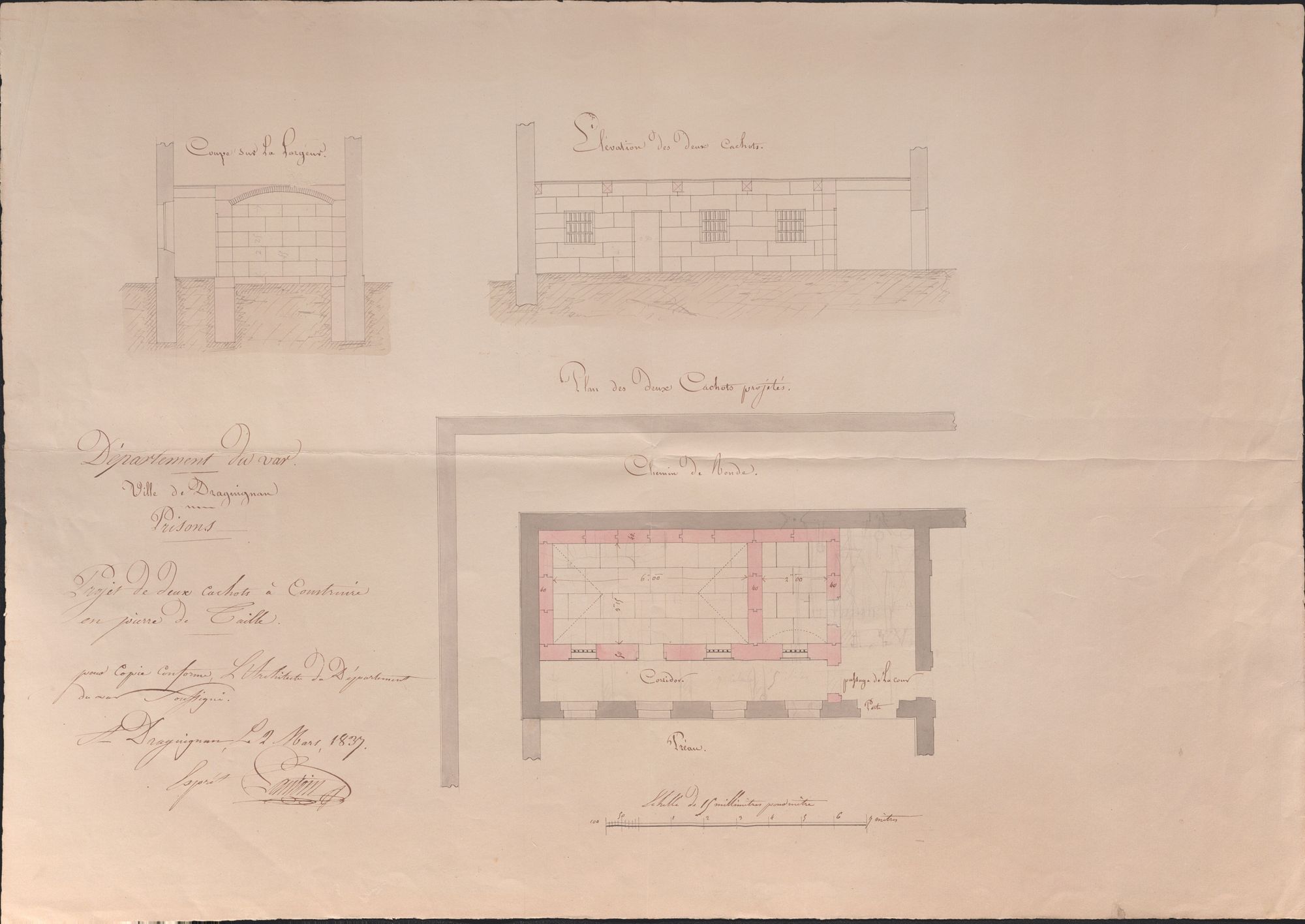 Ce plan aquarellé d'un projet de deux cachots à Draguignan, de l'architecte départemental Esprit Lantoin date de 1837. En haut, nous avons une coupe sur la longueur et l'élévation et en bas le plan. Sur le plan, nous voyons que les cachots sont entourés du chemin de ronde. Les cahots jouxtent la prison, on y accède par une porte qui mène à une cour, un corridor permet ensuite l'accès aux cellules. 
