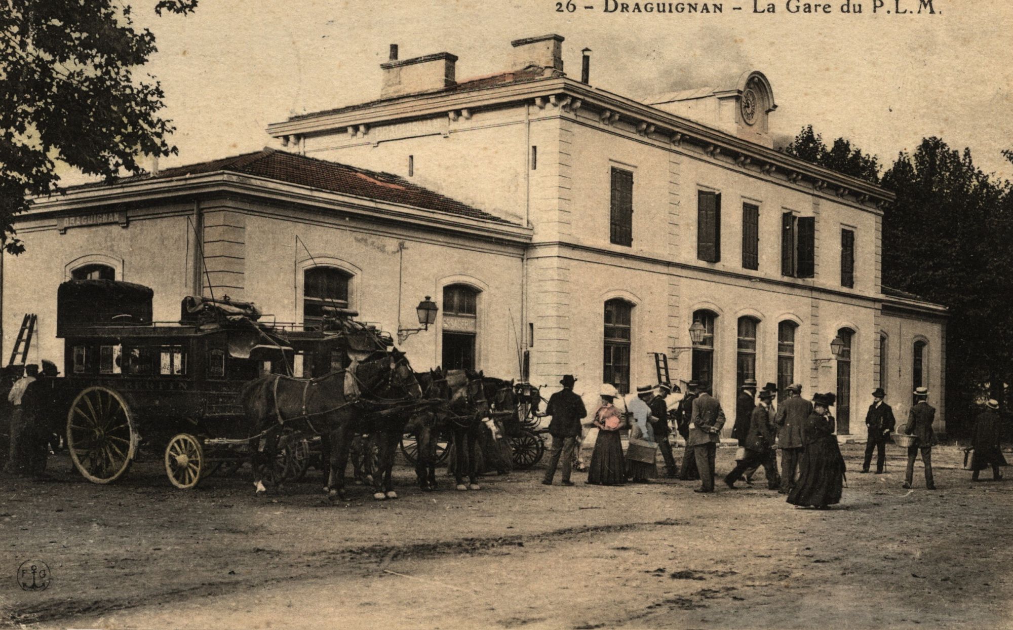 2 Fi DRAGUIGNAN 24